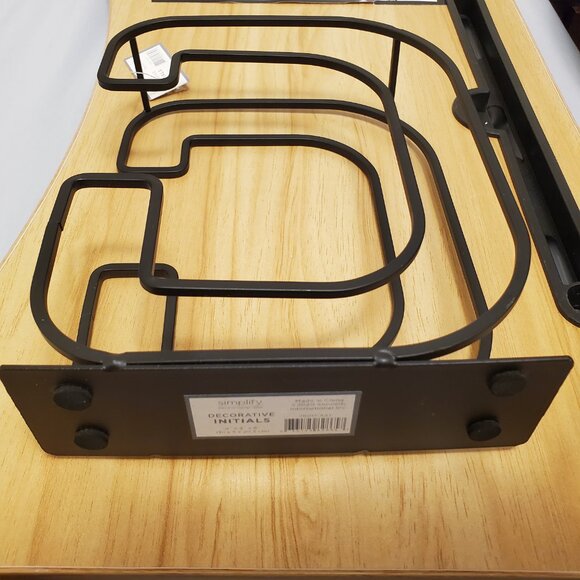 Simplify Decorative Letter Initial “C” Black Metal Art Home Decor - Picture 6 of 11